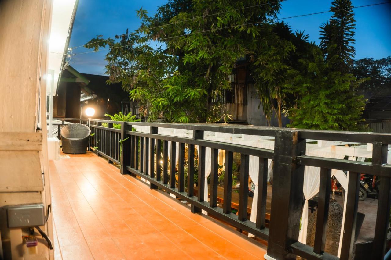 La Casa De Jardin Hostel หลวงพระบาง ภายนอก รูปภาพ