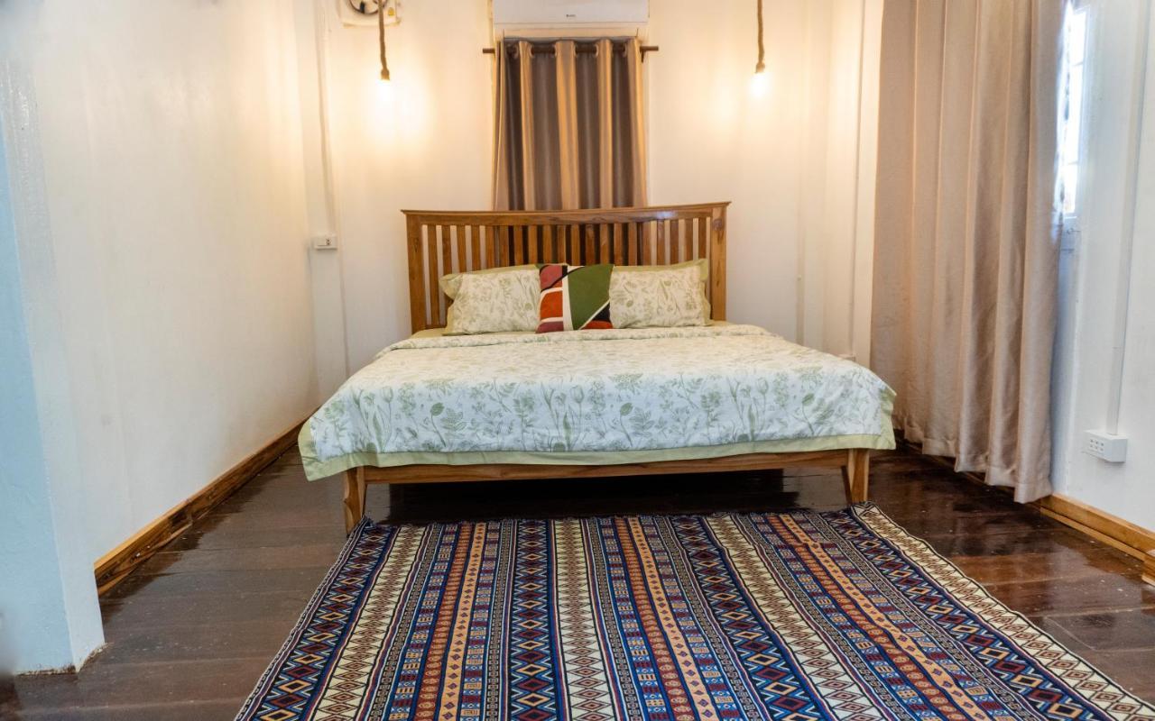 La Casa De Jardin Hostel หลวงพระบาง ภายนอก รูปภาพ